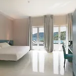 Cristallo Park 4* 포르토베네레