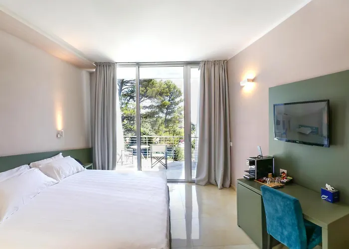 Cristallo Park