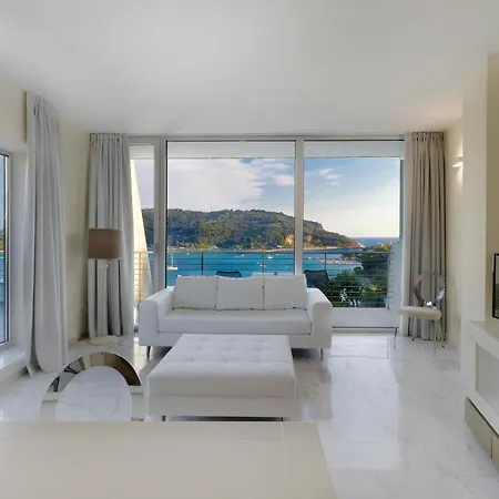 Cristallo Park 4*